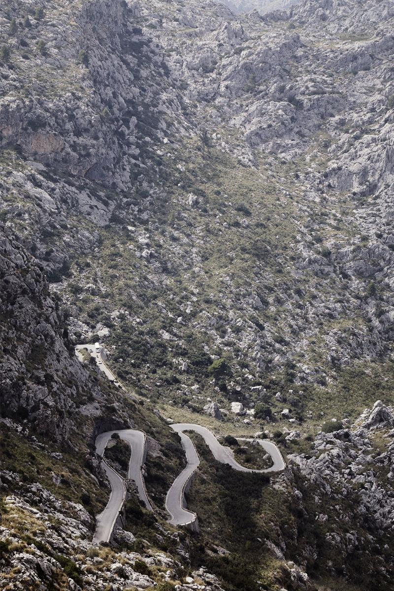Sa Calobra nr. 4 af Camilla Schmidt