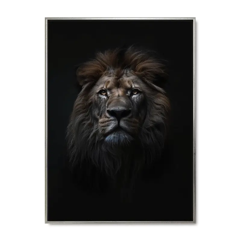 Nattens løve - 70x100 cm - Sølv ramme