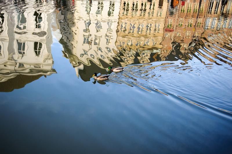 Refleksion i Gent af Julie Aucoin