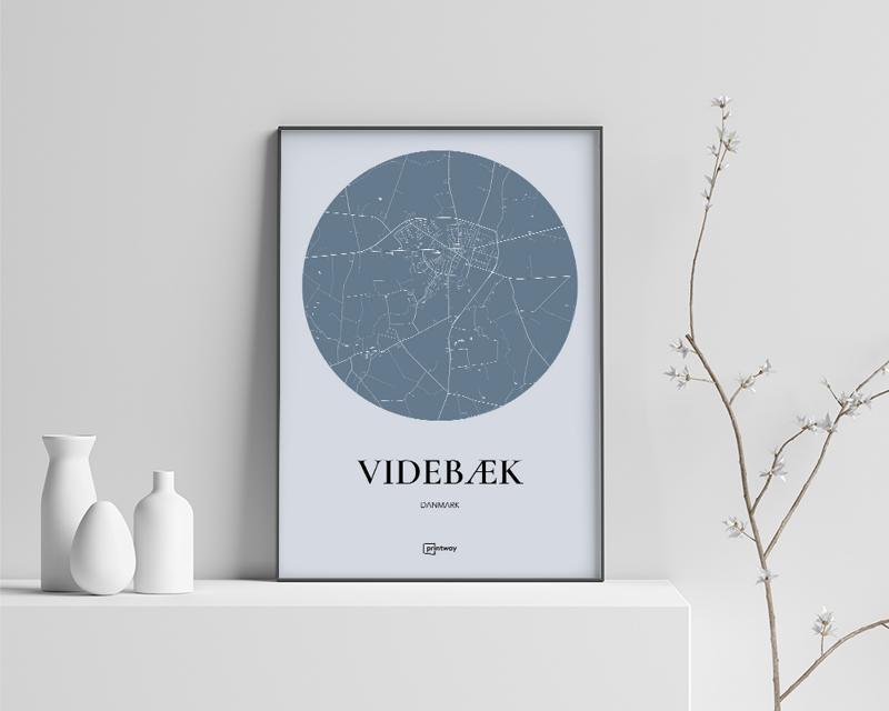 Videbæk Plakat - Rundt Havblå 50×70 cm
