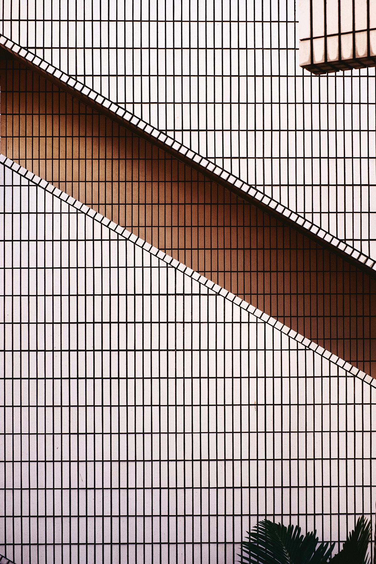 Diagonal Kunstværk af Erik Cheng – Unik Hjemmedekoration