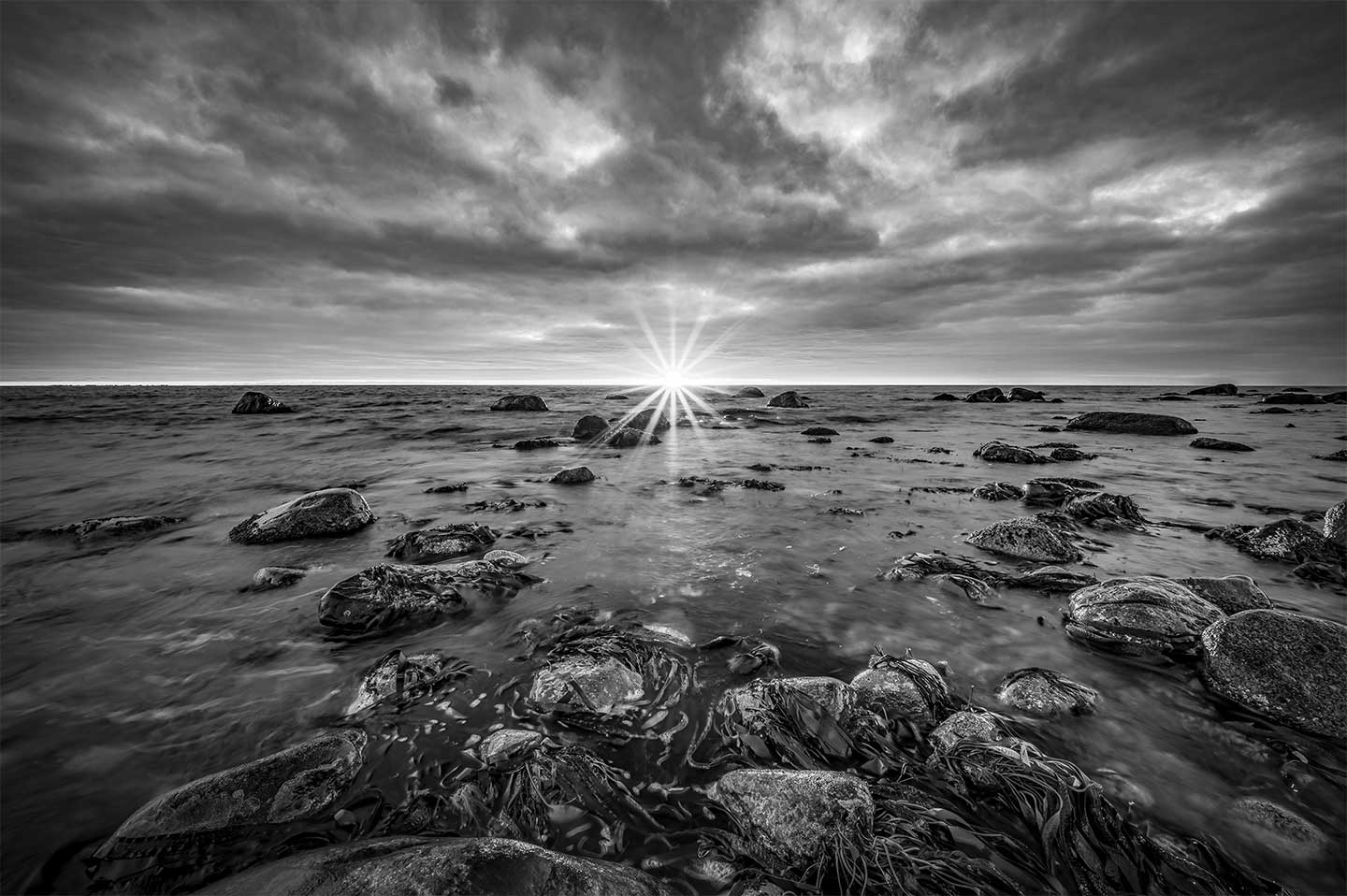 Monokrom Solnedgang af Cato Johan Rød Photography
