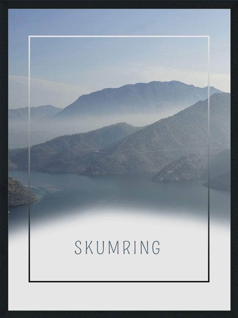 Skumring i Tåge Plakat - Drømmende Naturmotiv til Hjemmet