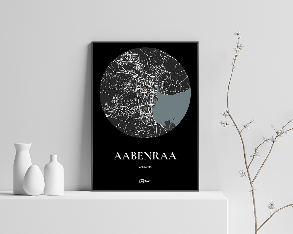 Aabenraa Bykort Plakat – Elegant Sort Design 70x100 cm