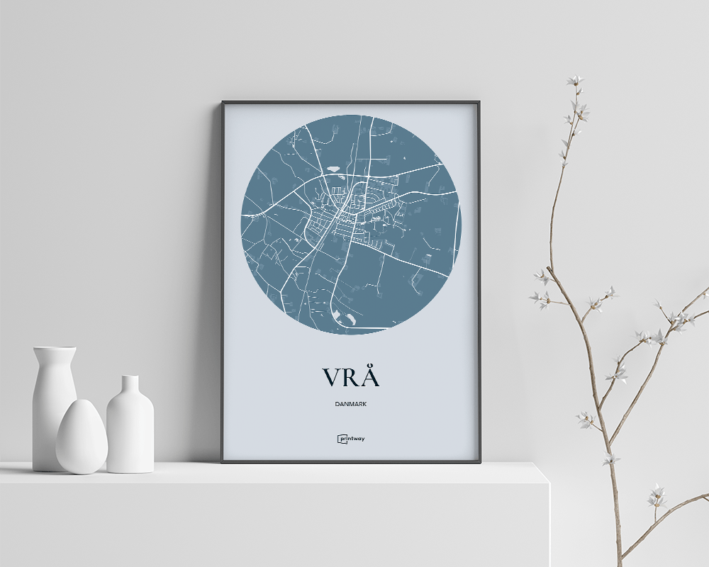 Vrå Bykort Plakat i Havblå - Minimalistisk Design 70x100 cm