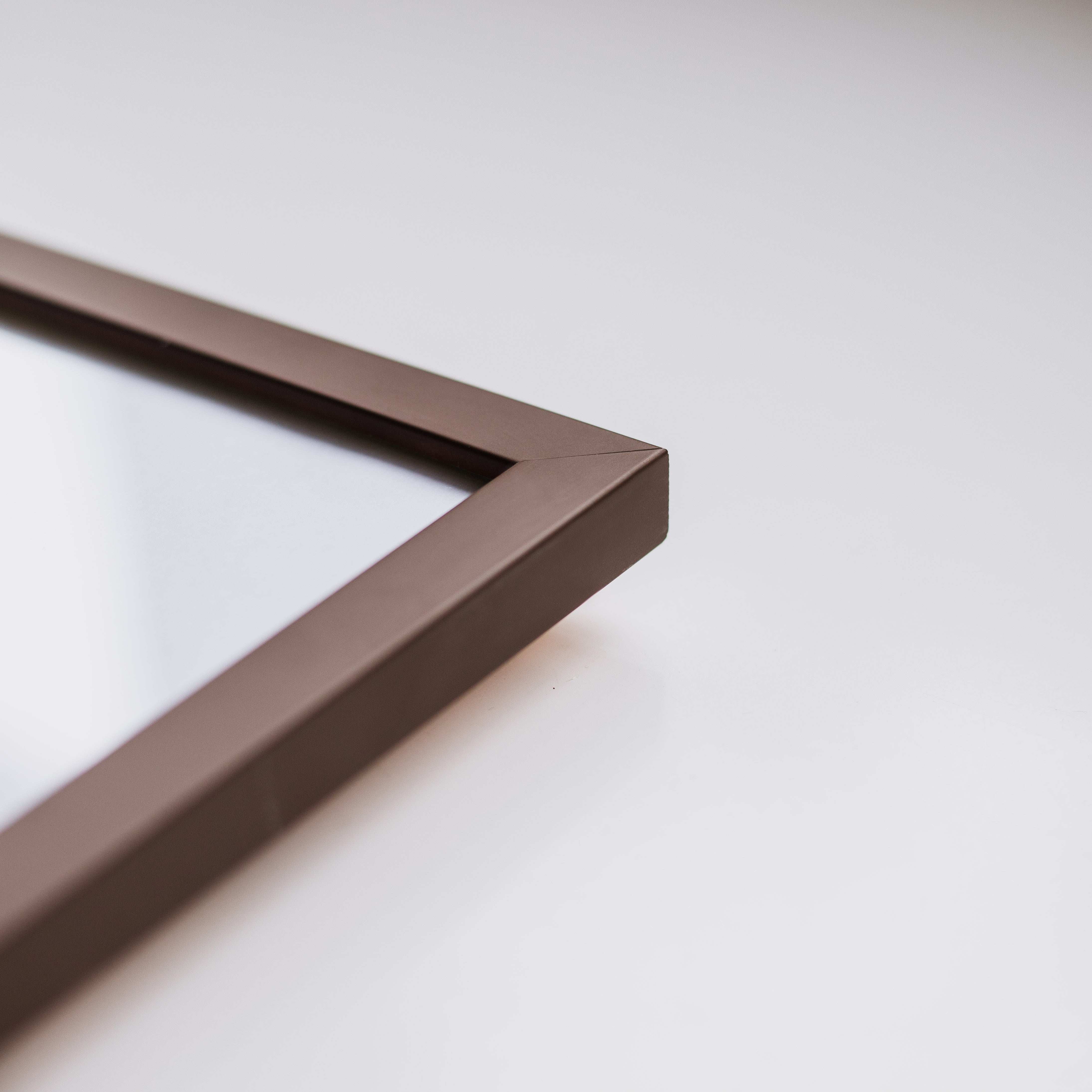 Brun Ramme fra Plakatsnedkeren - Gratis Fragt!